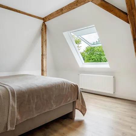 Mit Jacuzzi Enschede 10km