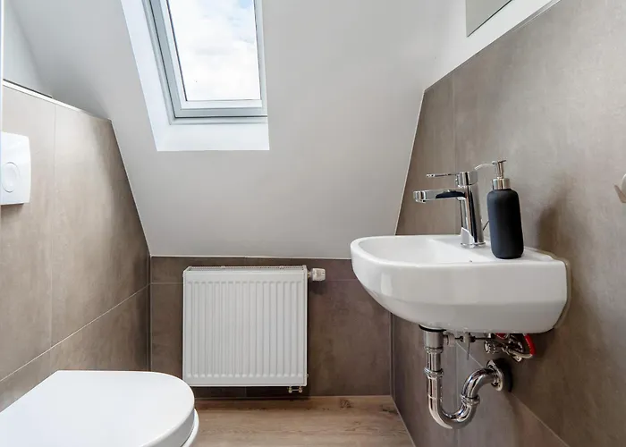 Mit Jacuzzi Enschede 10km *